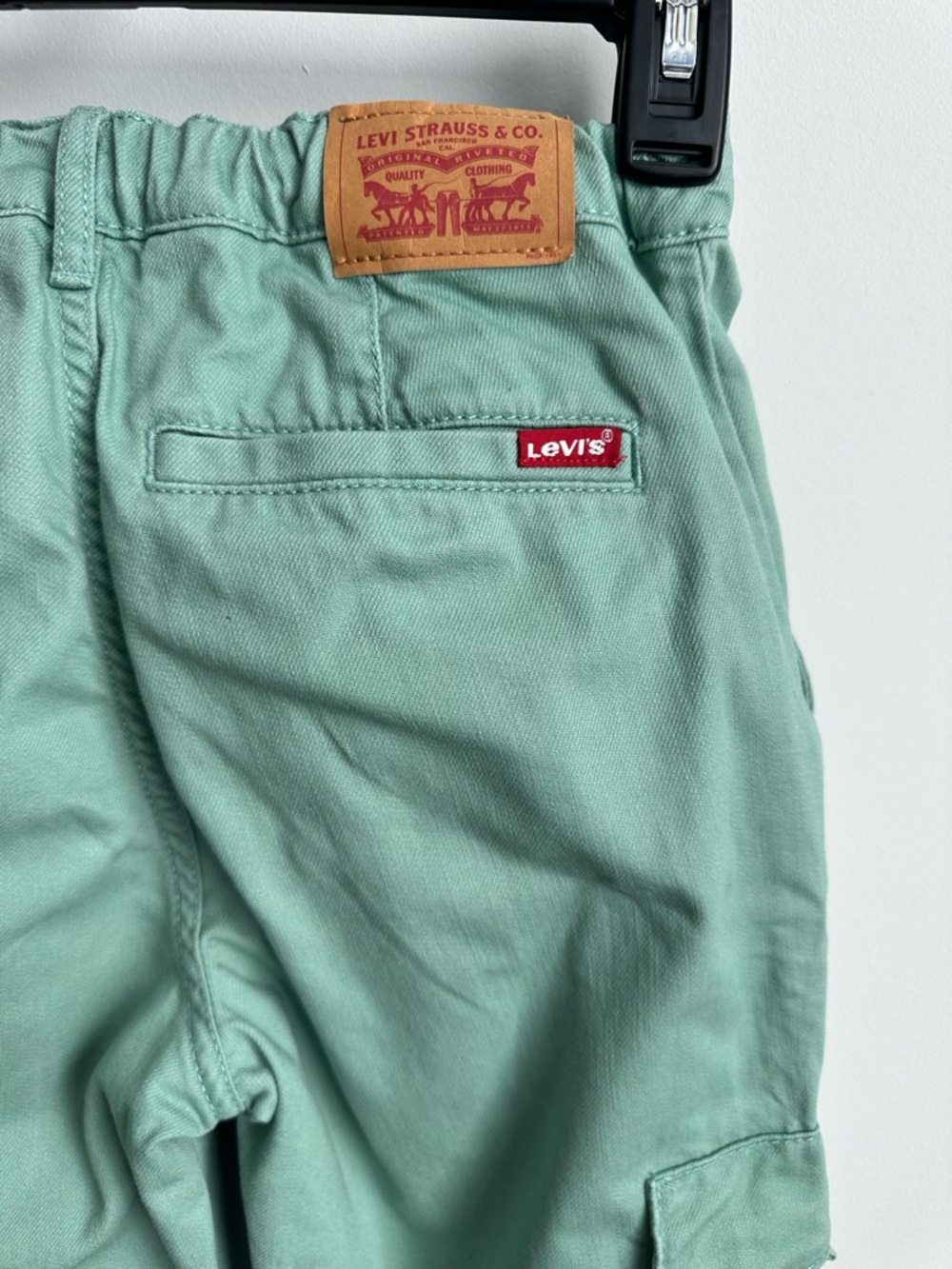 Levi’s Mint Green Cargo Pants Trendy Cotton Everyday Playwear Unisex Size 12R - Picture 9 of 13